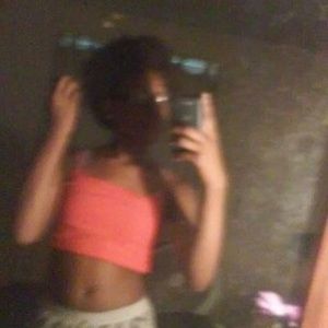 Meet your Posher, Chantel nicole